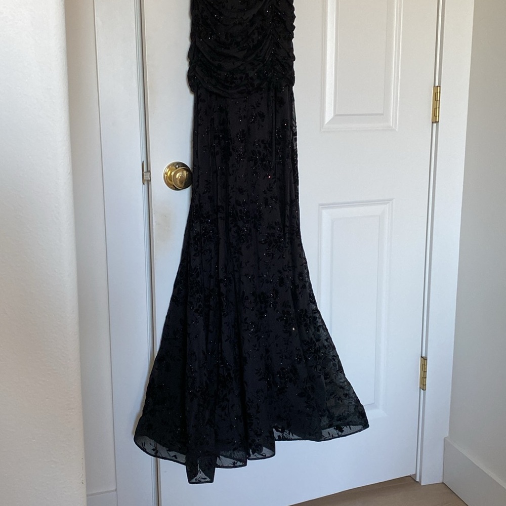 Glittered Ruched Gown - Picture 6 of 7